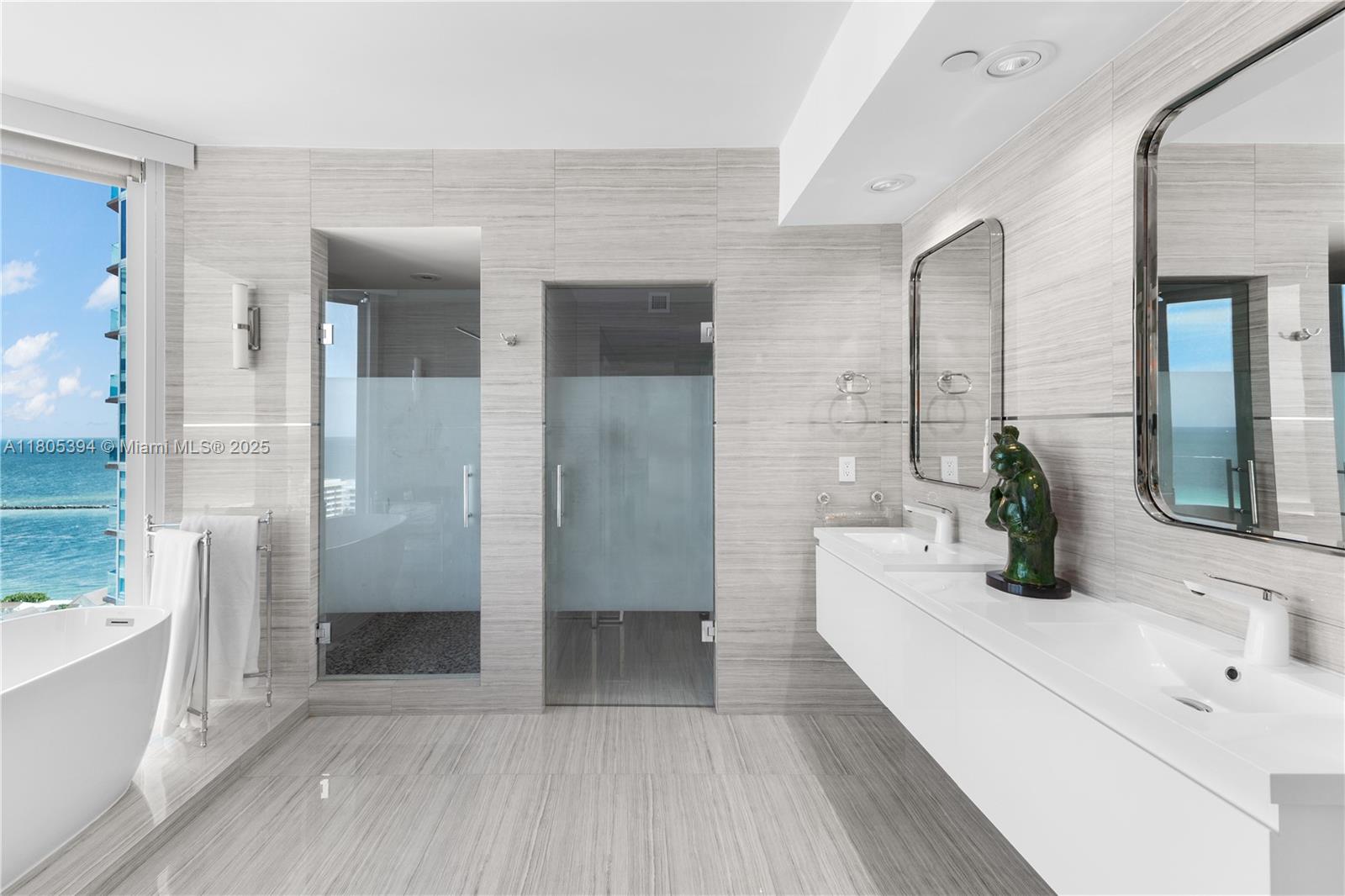 PORTOFINO TOWER CONDO - Residential