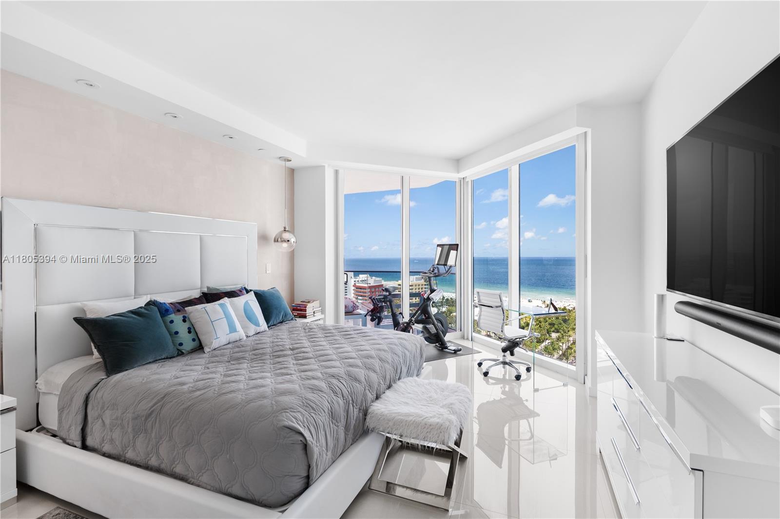 PORTOFINO TOWER CONDO - Residential