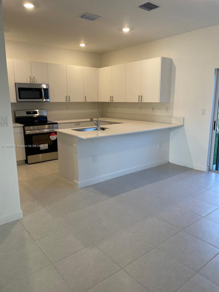 CEDER POINT - Residential