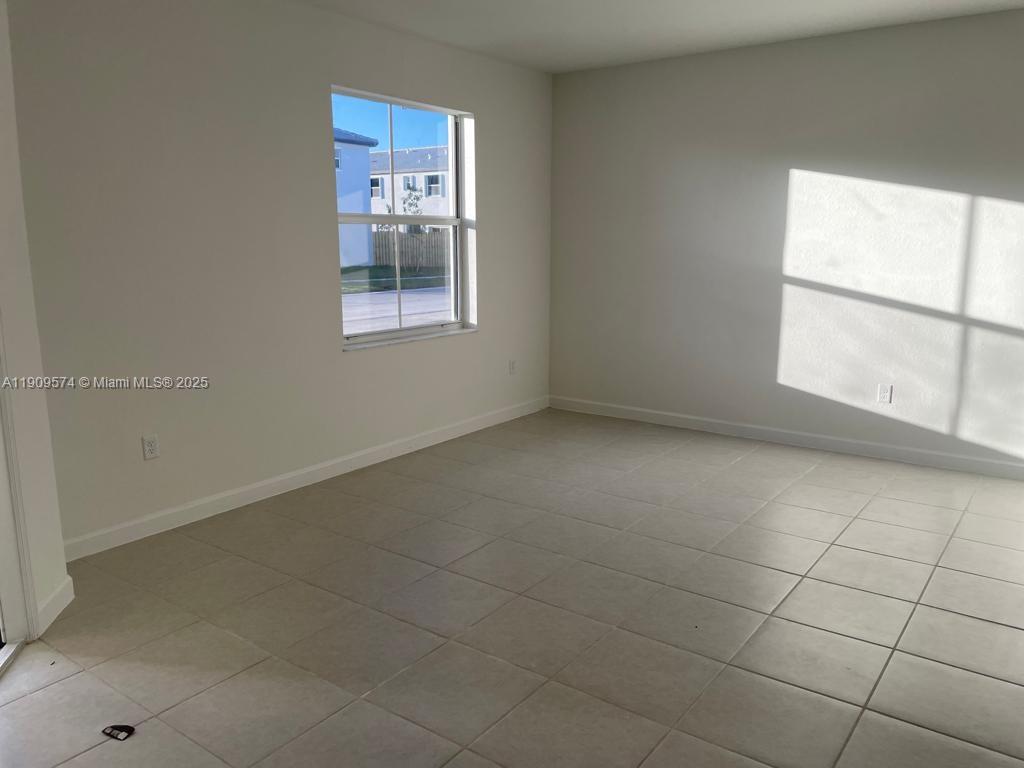 CEDER POINT - Residential