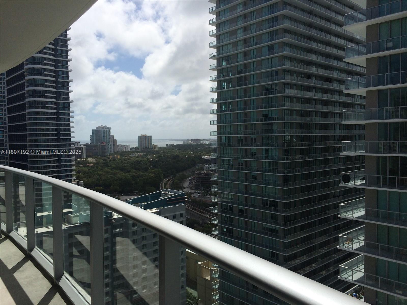 MILLECENTO - Residential Lease