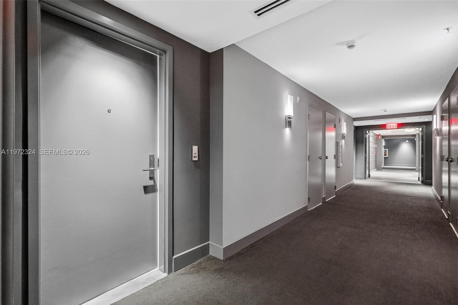 PARQUE TOWERS CONDO - Residential