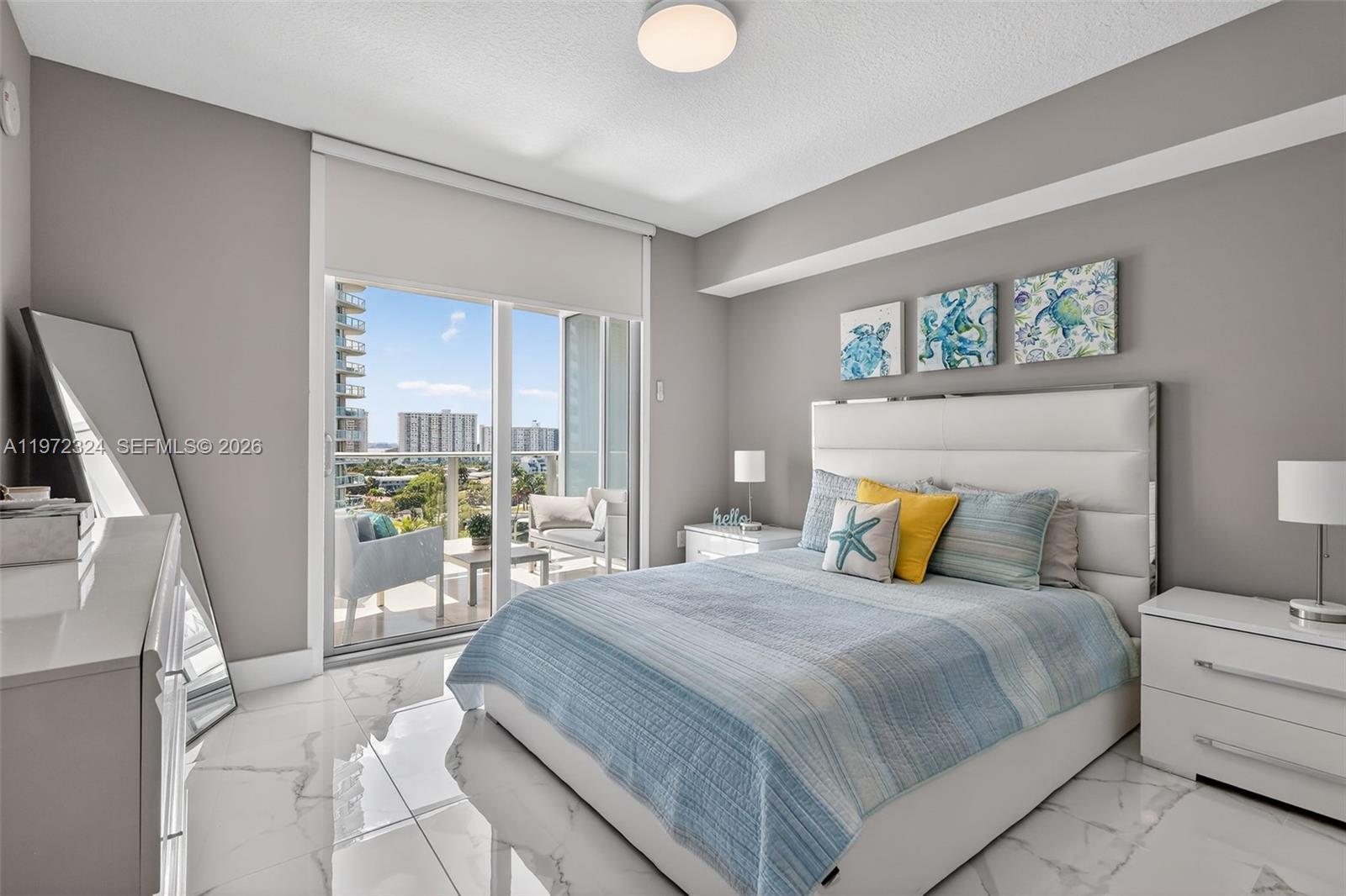 PARQUE TOWERS CONDO - Residential