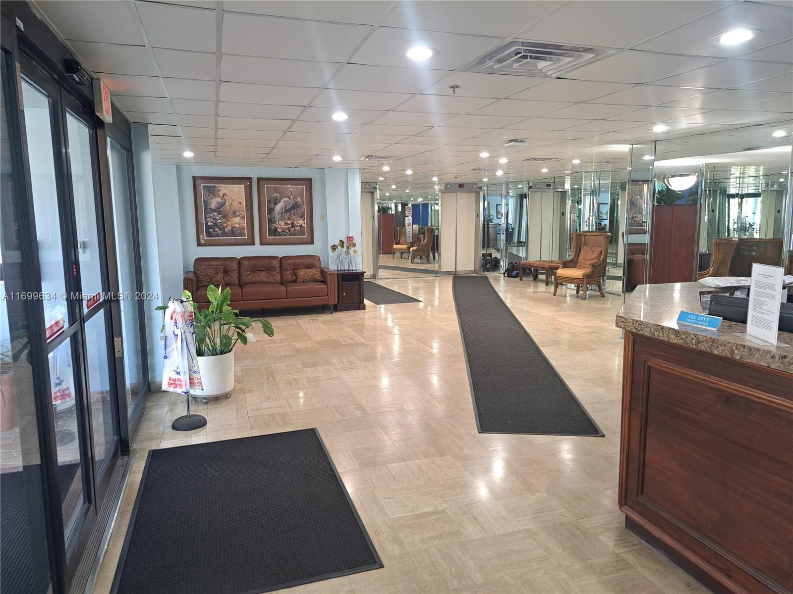 HILLCREST EAST NO 26 COND - Residential