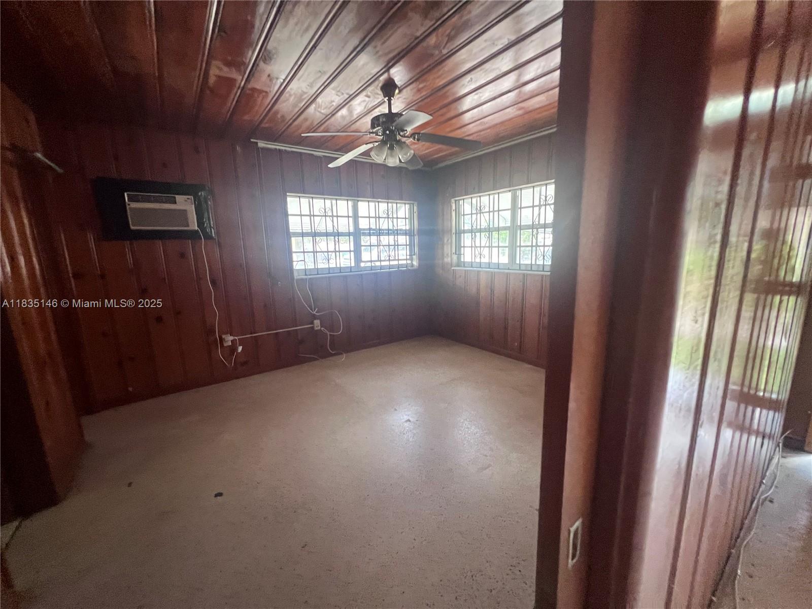 2420 NW 99th Ter