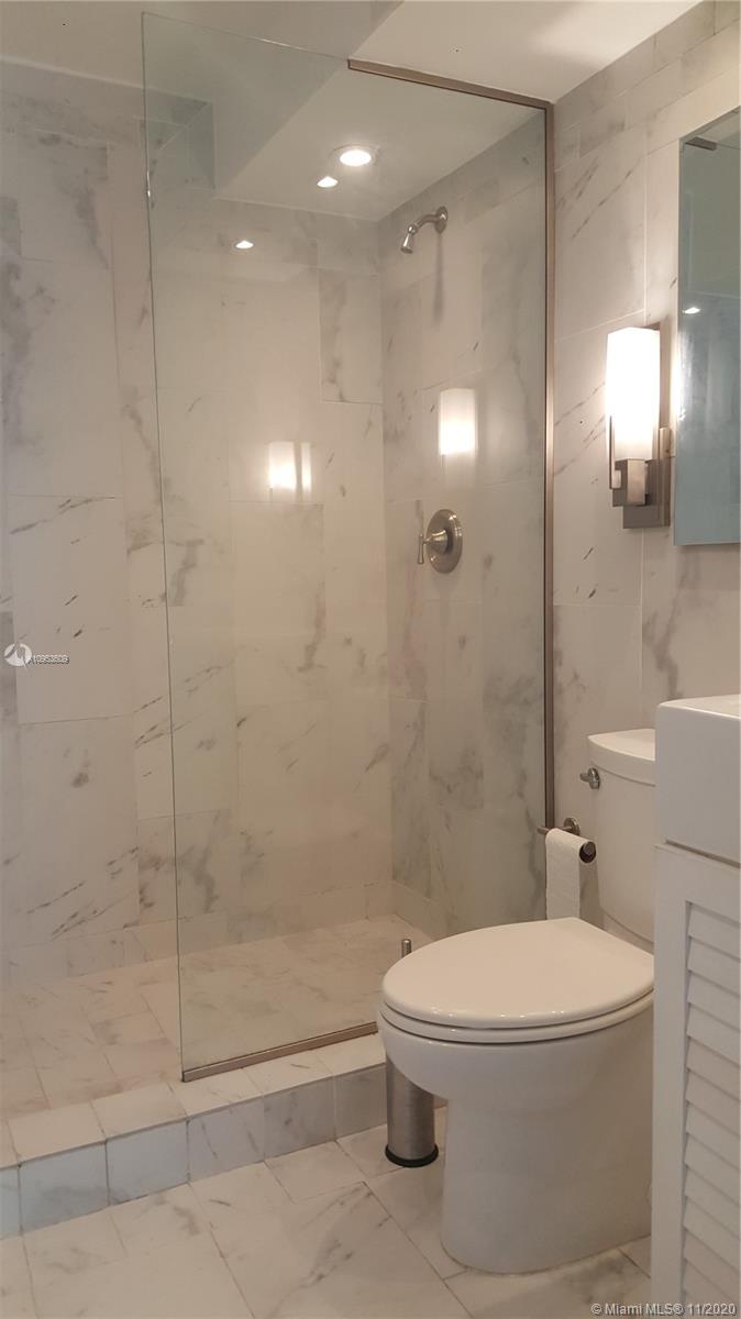 ROYAL PARK CONDO - Residential Lease