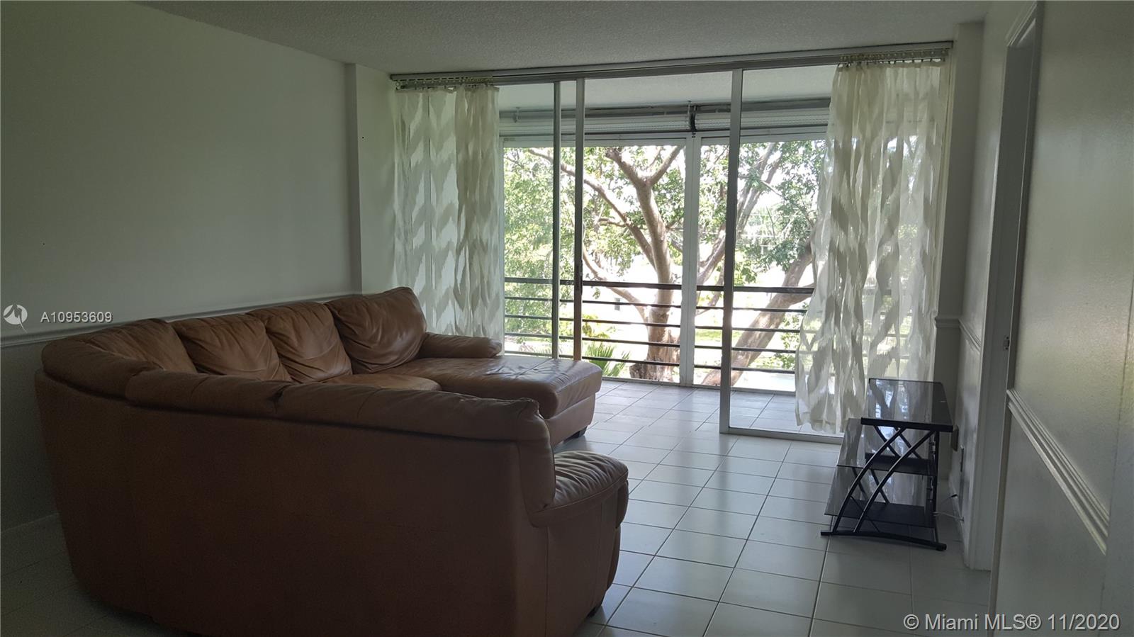 ROYAL PARK CONDO - Residential Lease