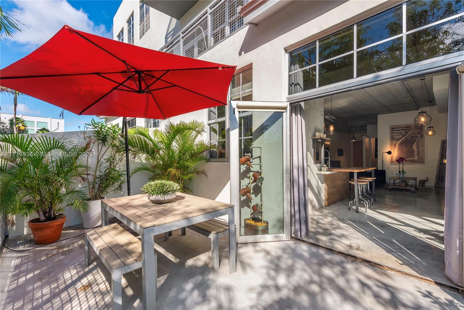 AVENUE LOFTS - Residential