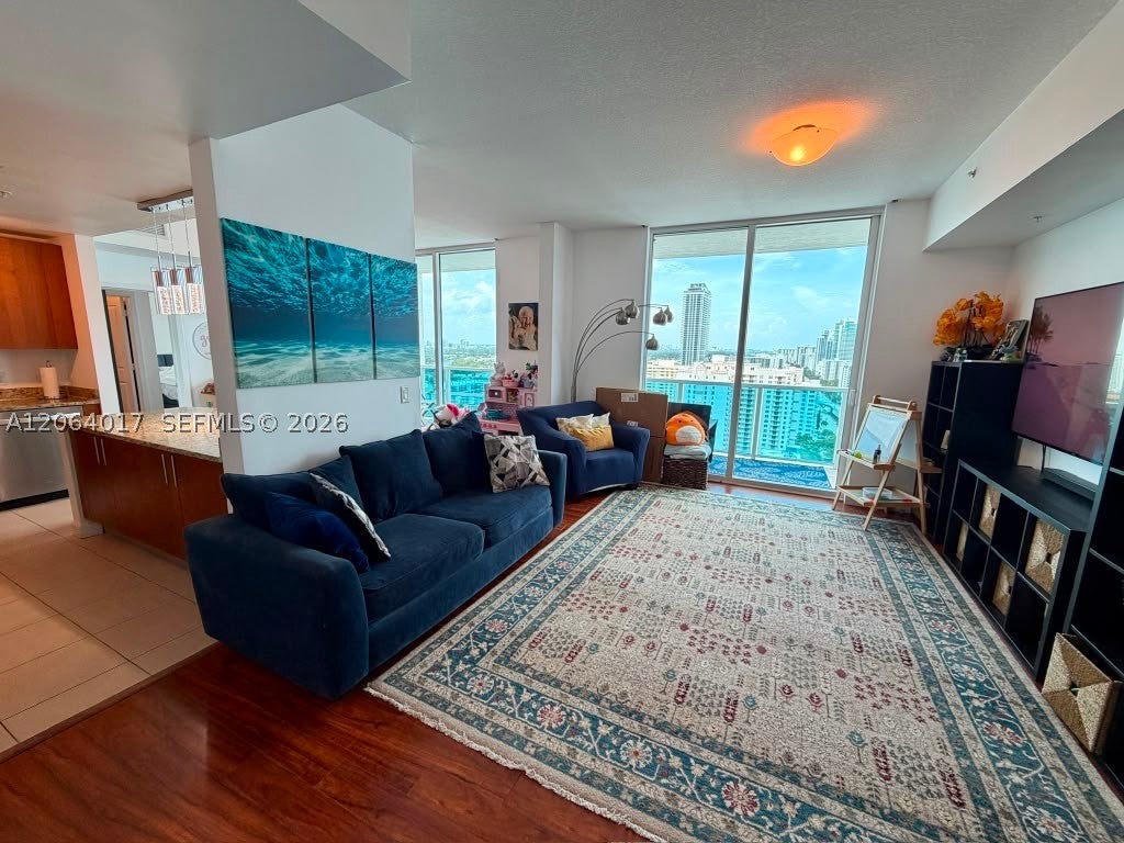 1945 S Ocean Dr 2212