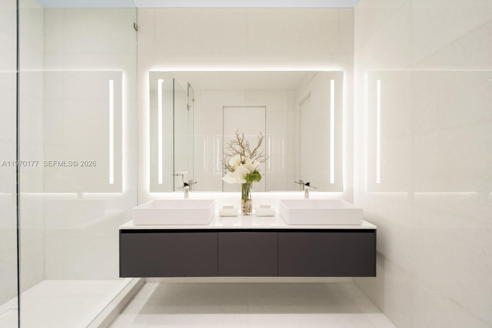 Vita Grove Isle - Residential