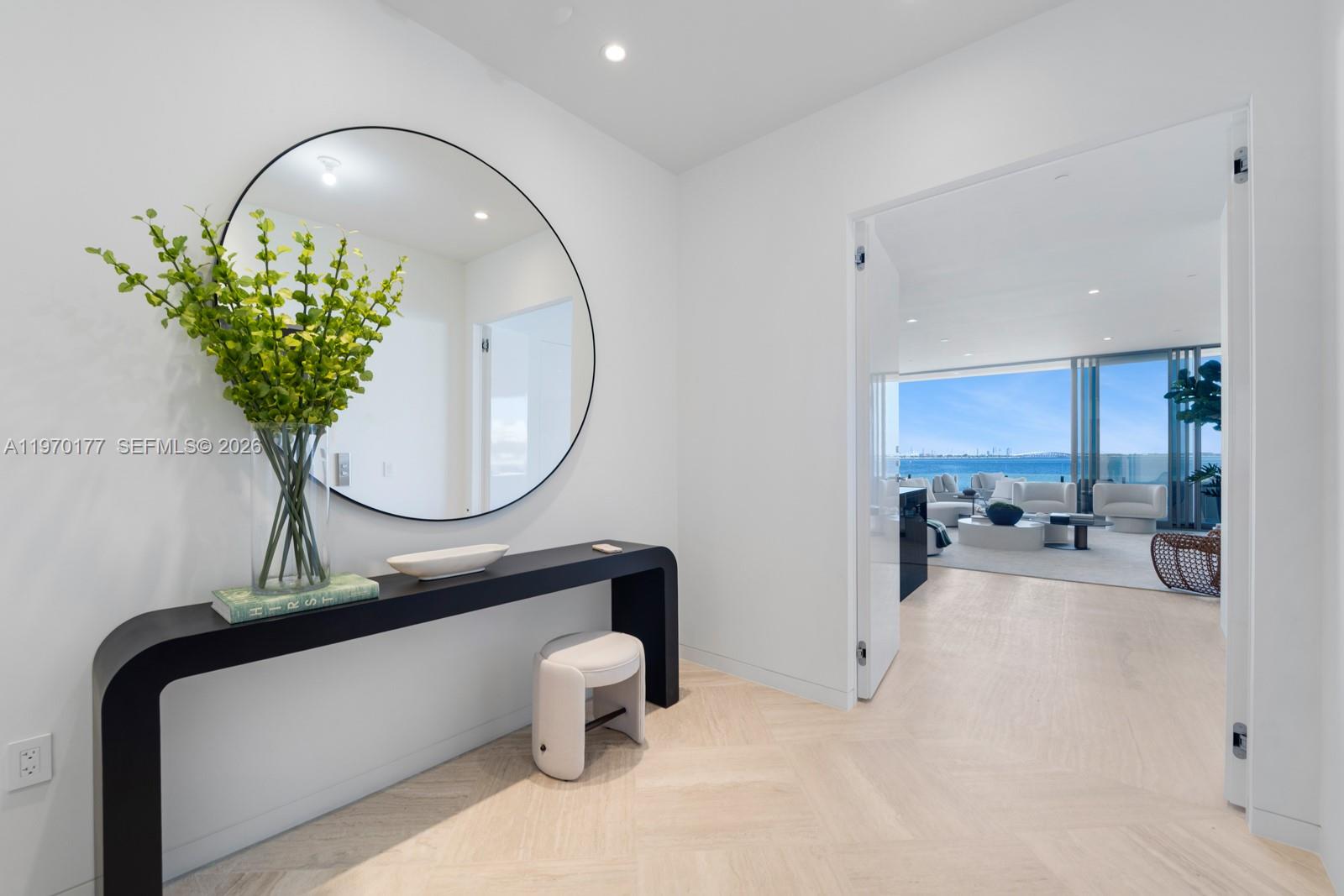 Vita Grove Isle - Residential