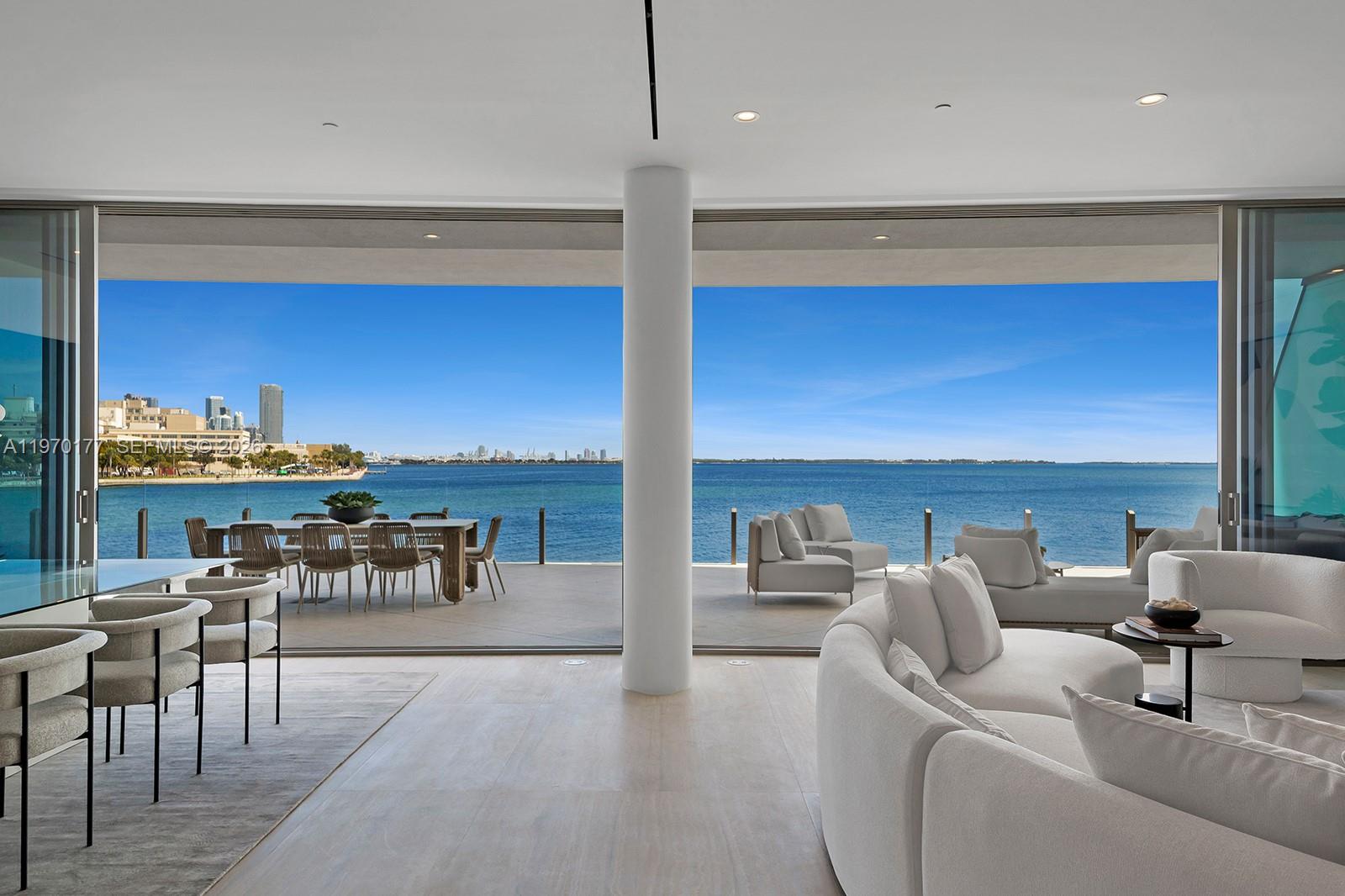 Vita Grove Isle - Residential