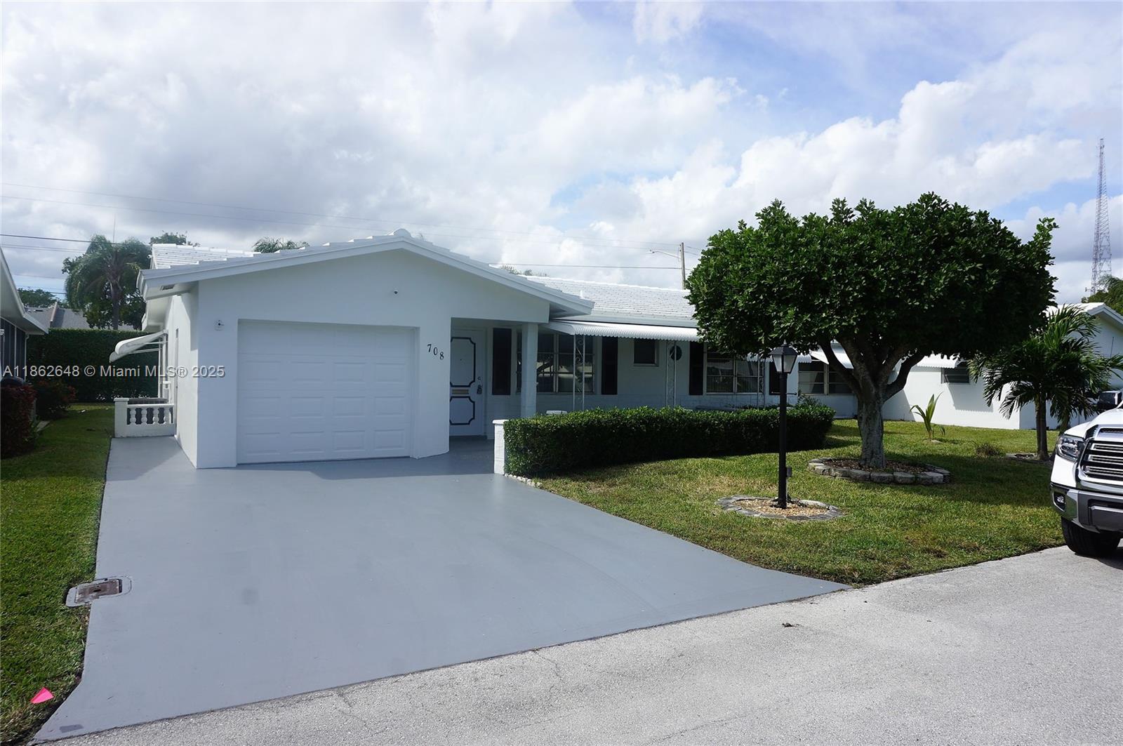 PALM BEACH LEISUREVILLE S - Residential Lease