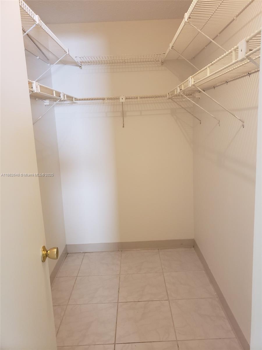 PALM BEACH LEISUREVILLE S - Residential Lease