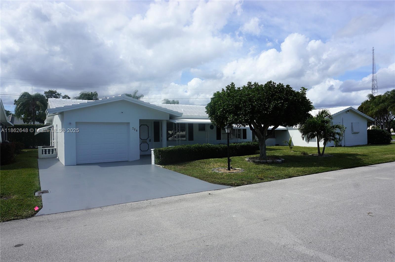 PALM BEACH LEISUREVILLE S - Residential Lease
