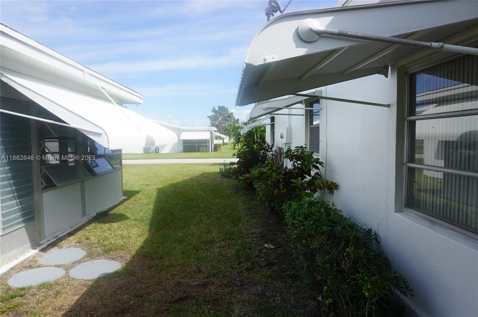 PALM BEACH LEISUREVILLE S - Residential Lease