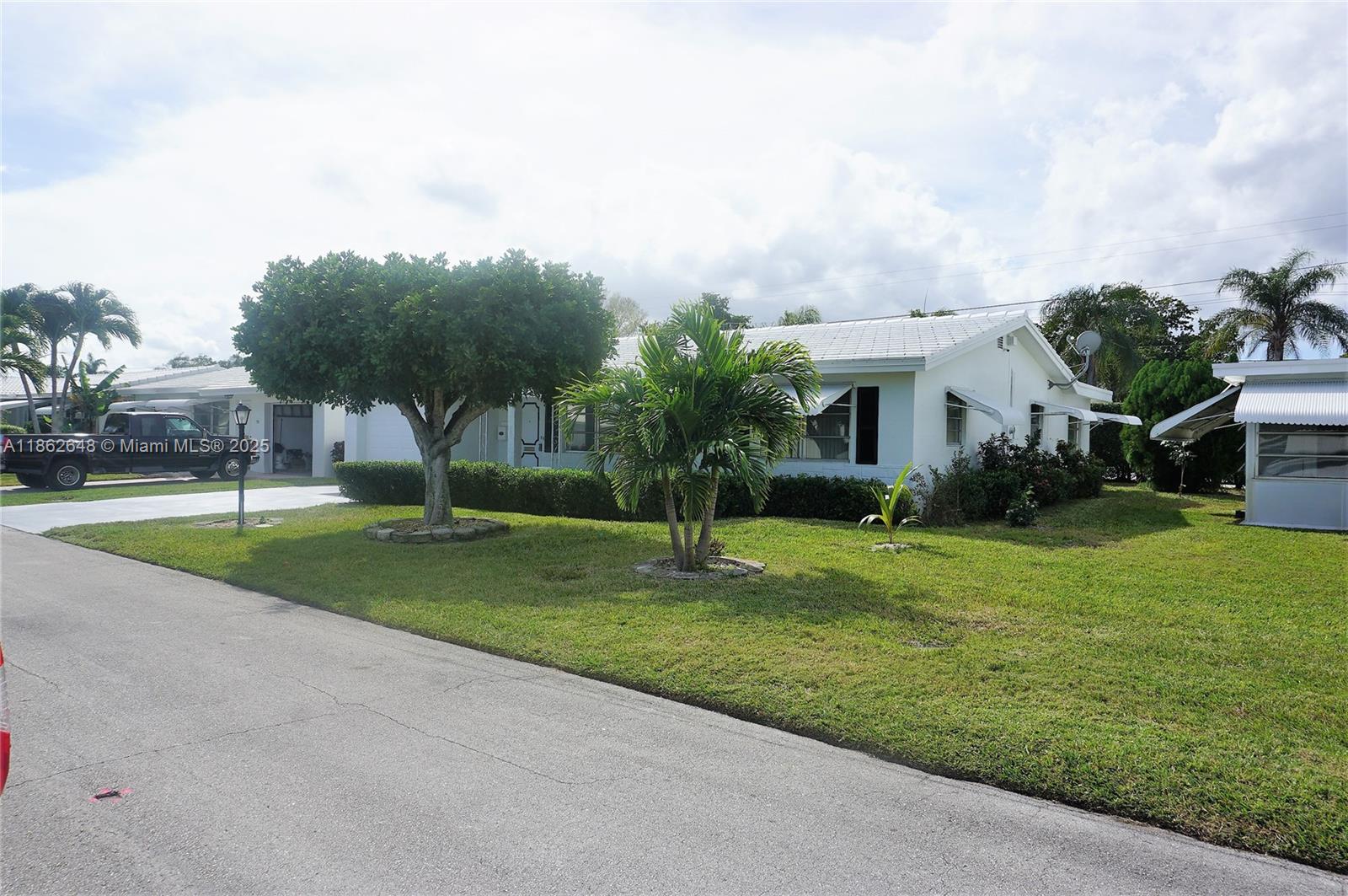 PALM BEACH LEISUREVILLE S - Residential Lease