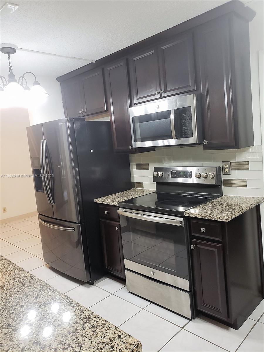 PALM BEACH LEISUREVILLE S - Residential Lease