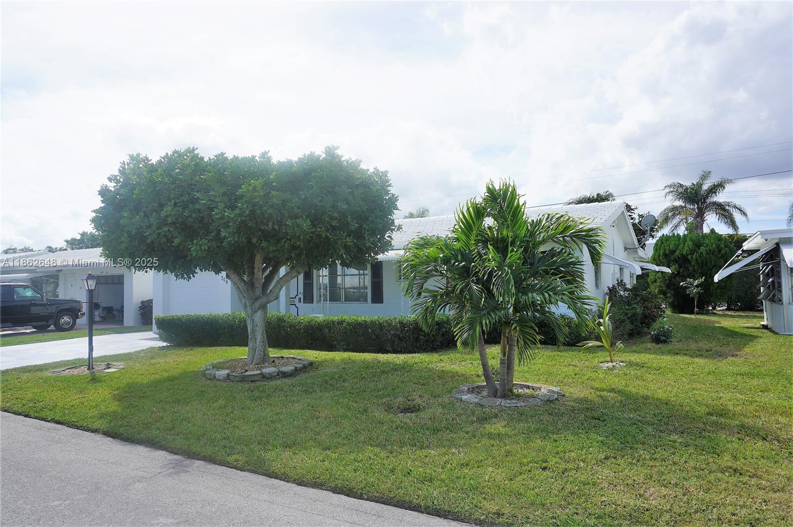 PALM BEACH LEISUREVILLE S - Residential Lease