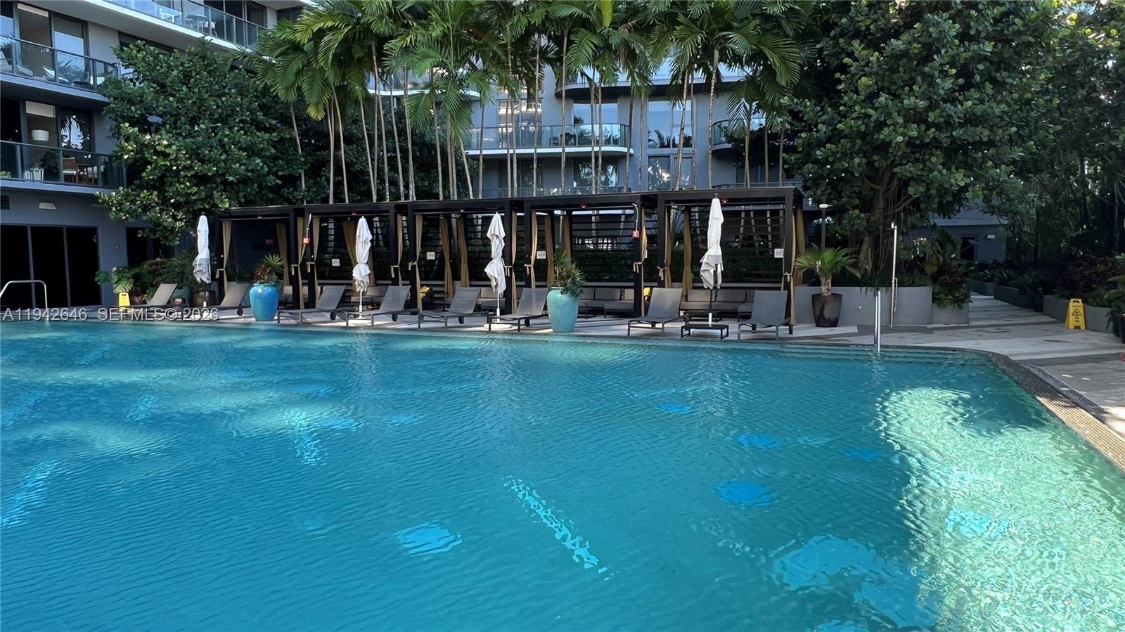 3401 MIDTOWN CONDO - Residential