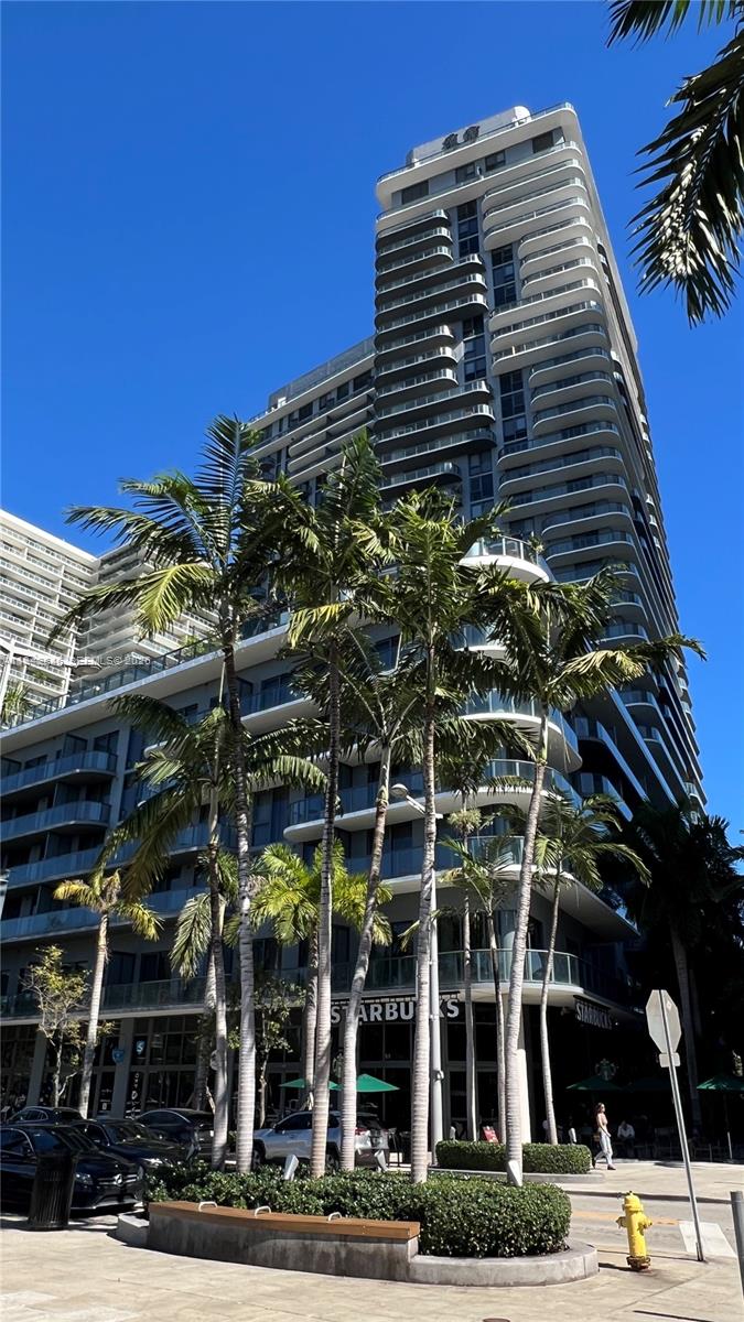 3401 MIDTOWN CONDO - Residential