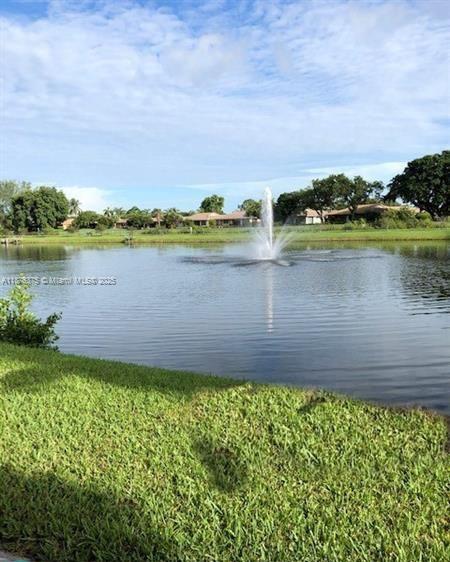 EMERALD OAKS 17 CONDO - Residential Lease