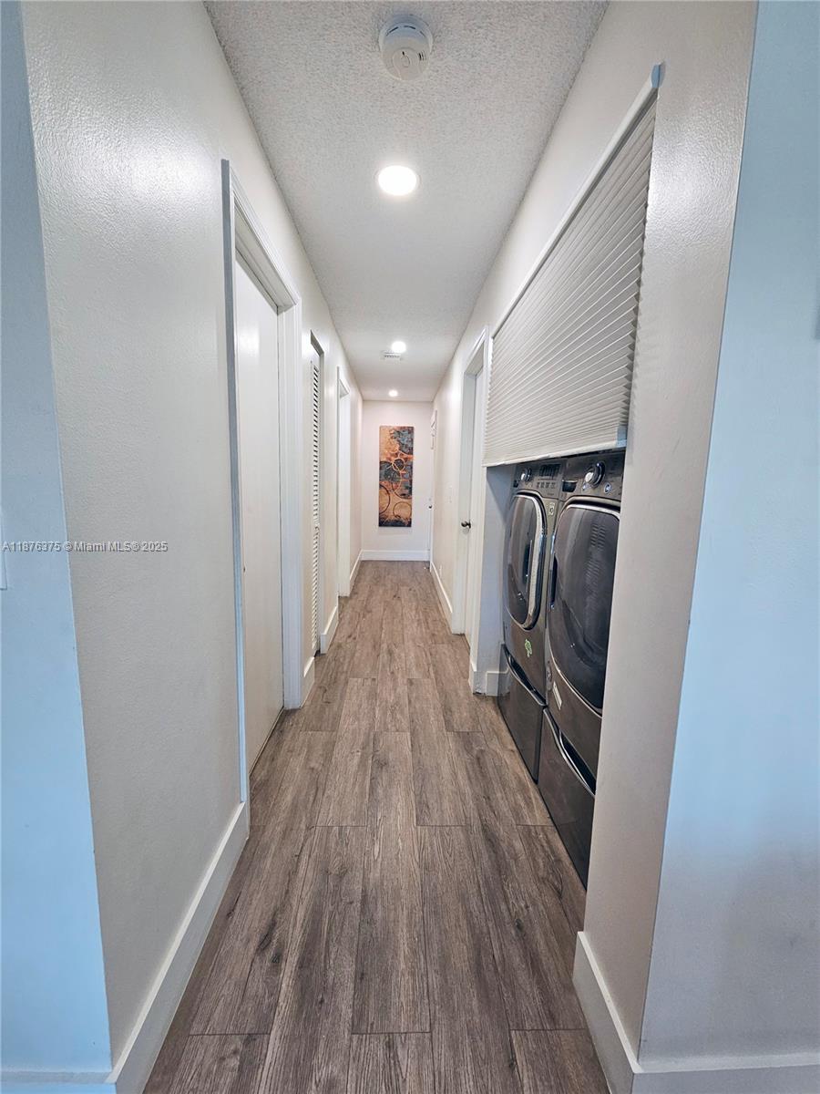 EMERALD OAKS 17 CONDO - Residential Lease