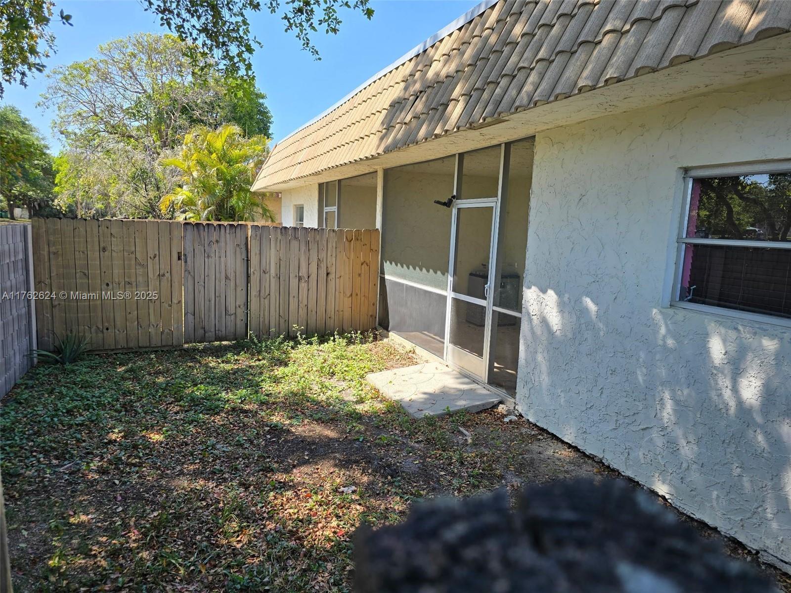 ACADEMY HILLS - Residential Income