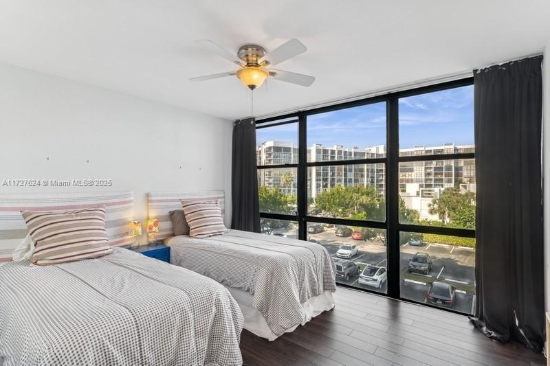 OCEANVIEW PARK - Residential