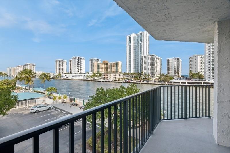 OCEANVIEW PARK - Residential