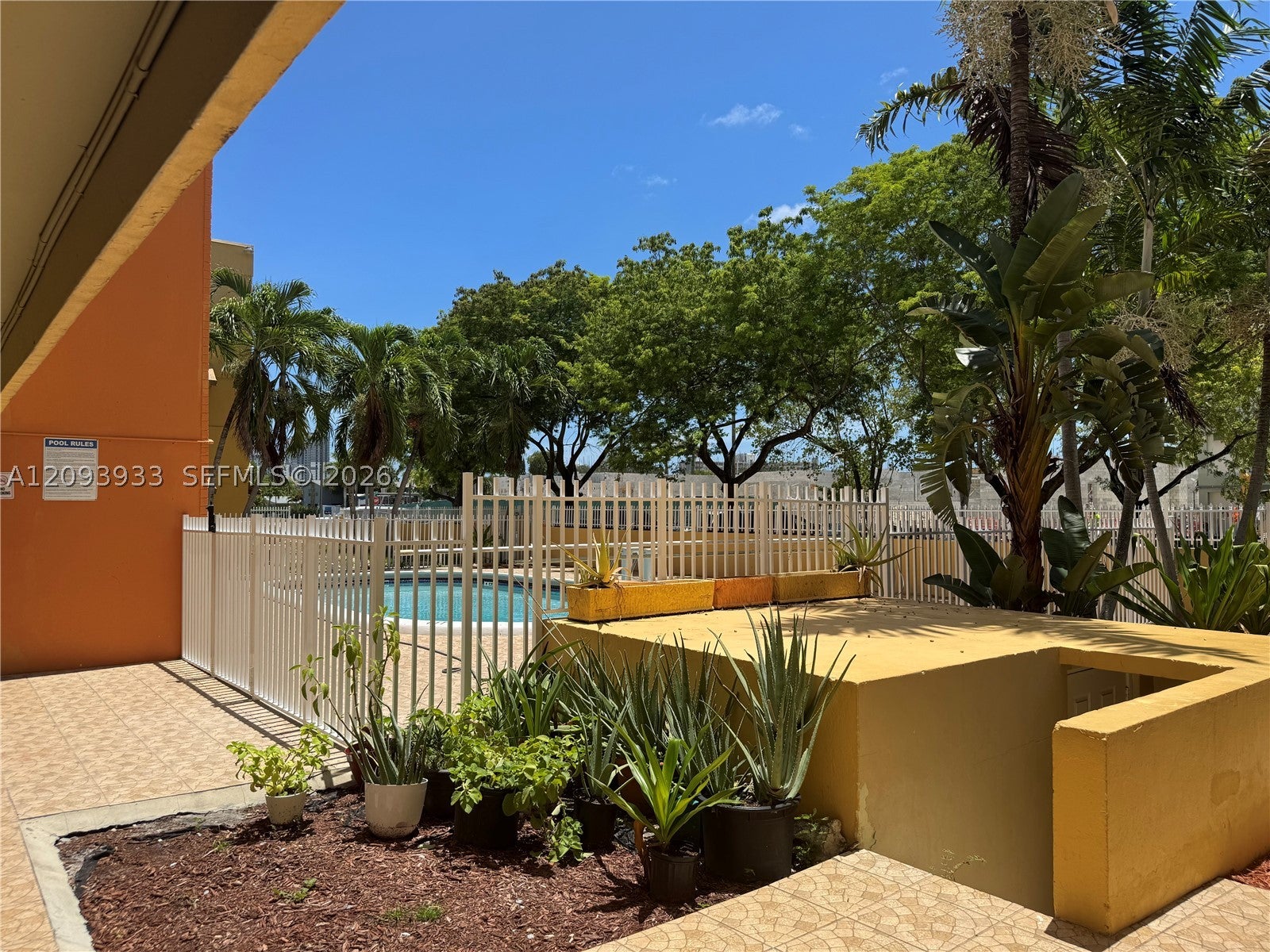 View photos, virtual tours, details... 1851 NE 168th St A2