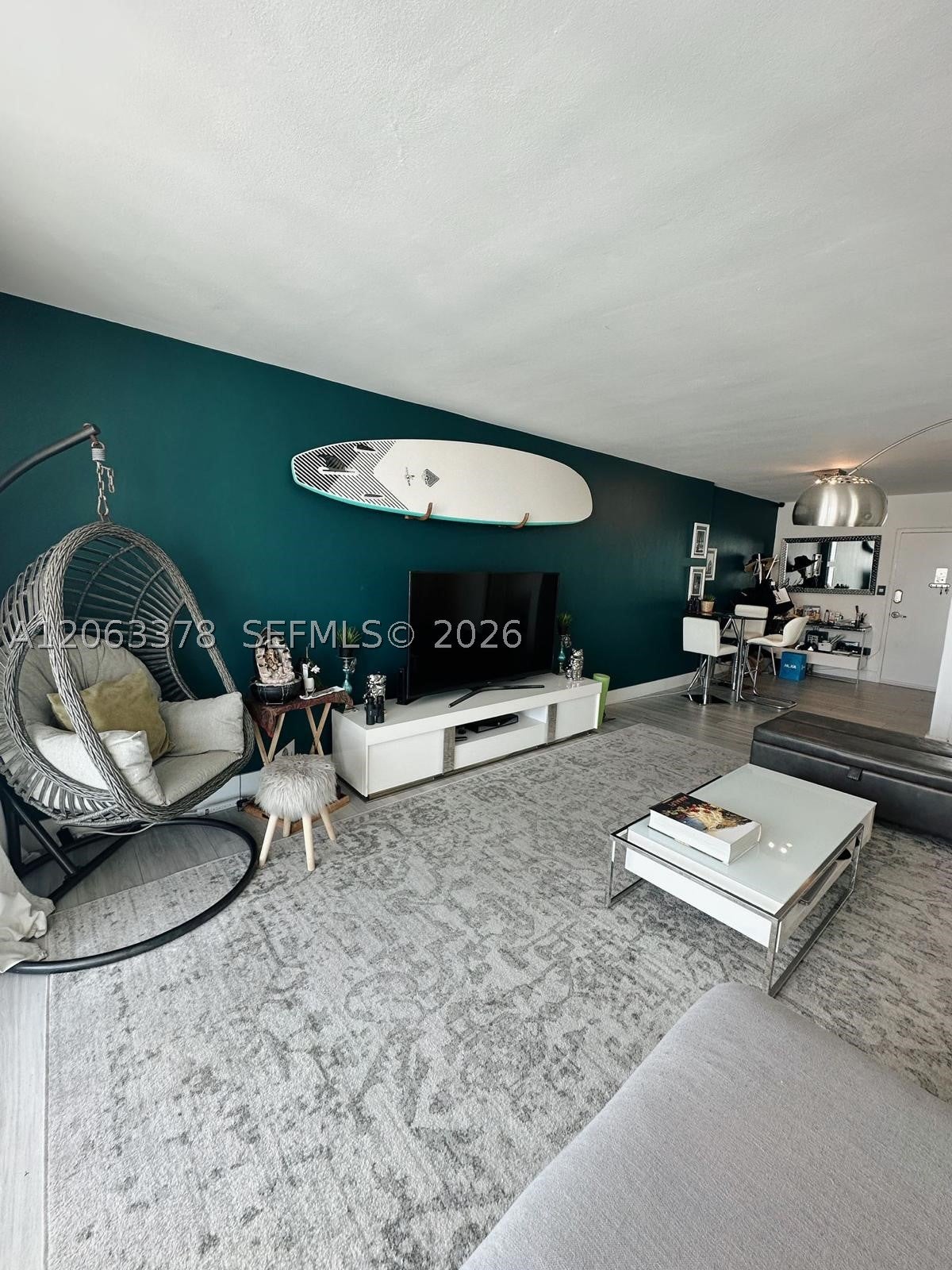 1000 West Ave PH27