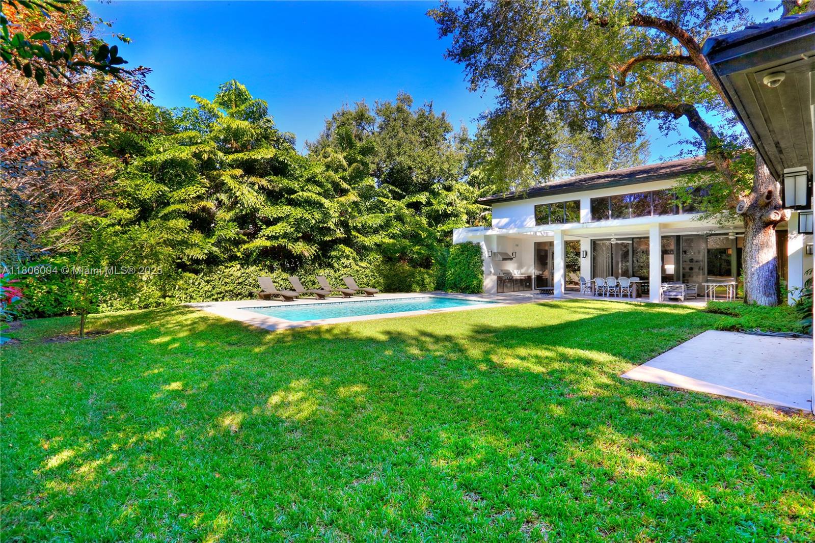 Ponce Davis - Residential