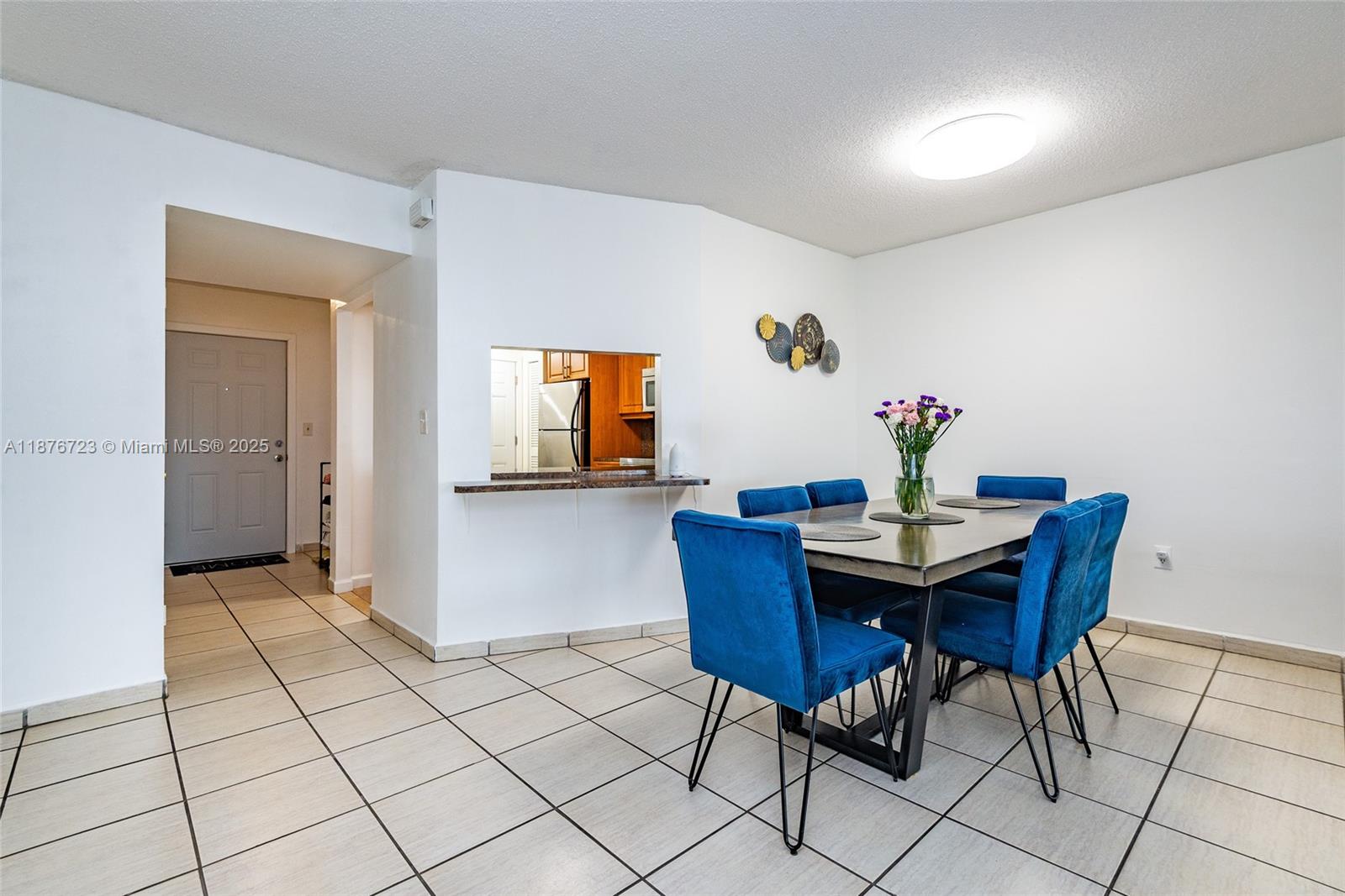 JADE WINDS GROUP-DAISY GA - Residential