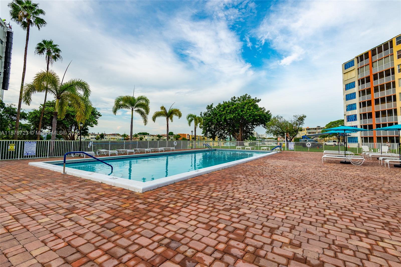 JADE WINDS GROUP-DAISY GA - Residential