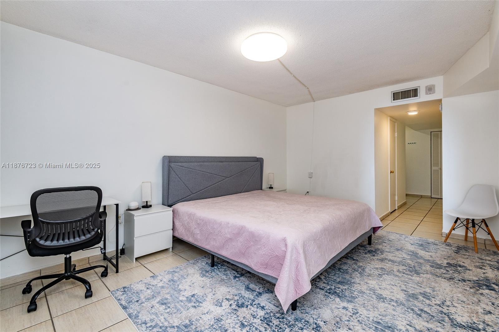 JADE WINDS GROUP-DAISY GA - Residential