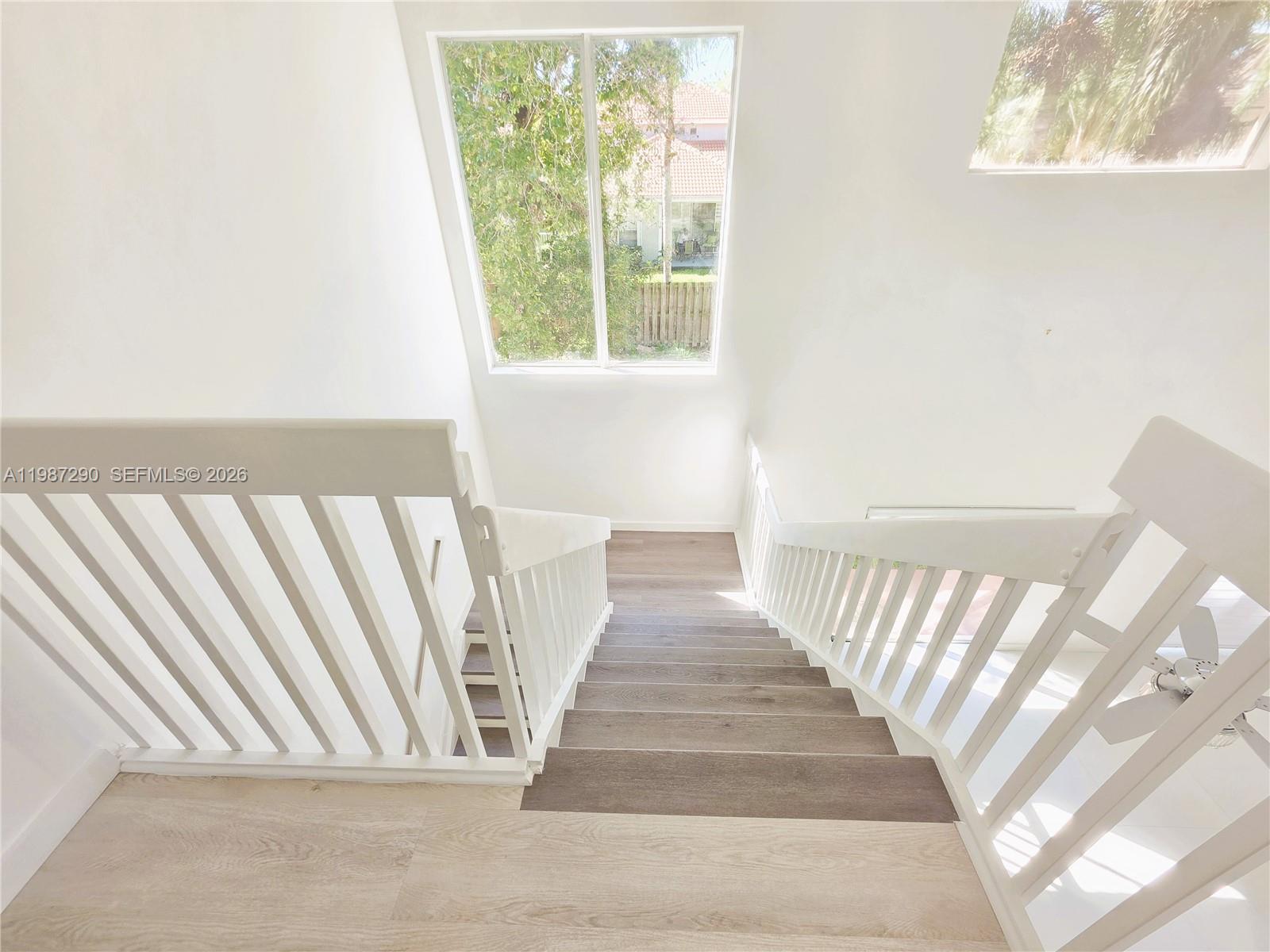 SAPPHIRE POINTE - DIAMOND - Residential Lease