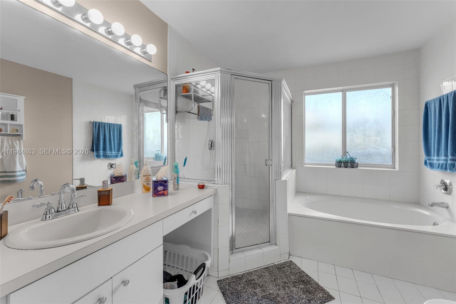 LAGUNA PONDS SEC 2 - Residential