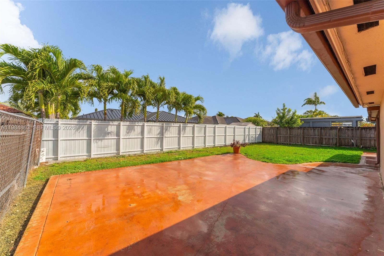 LAGUNA PONDS SEC 2 - Residential