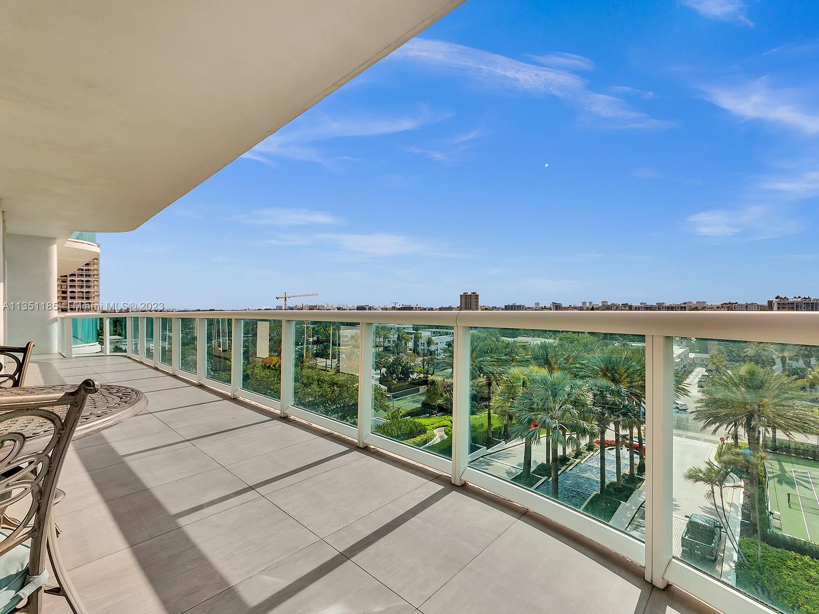 THE PALACE AT BAL HARBOUR - Residential