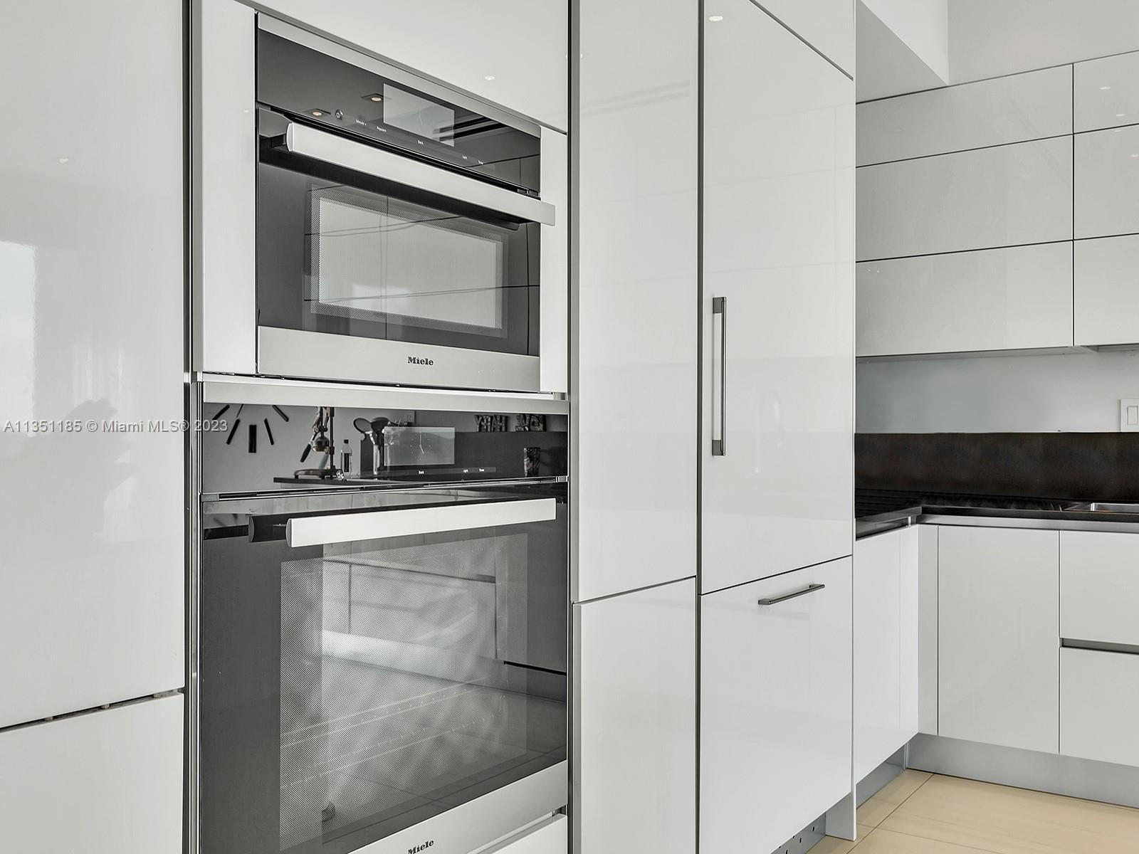 THE PALACE AT BAL HARBOUR - Residential