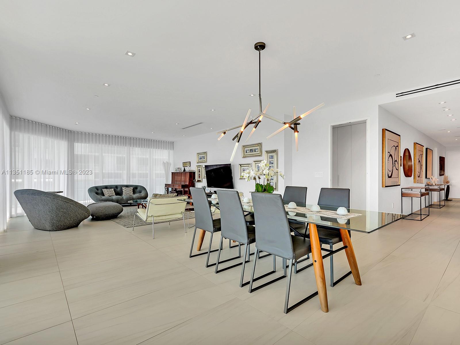 THE PALACE AT BAL HARBOUR - Residential