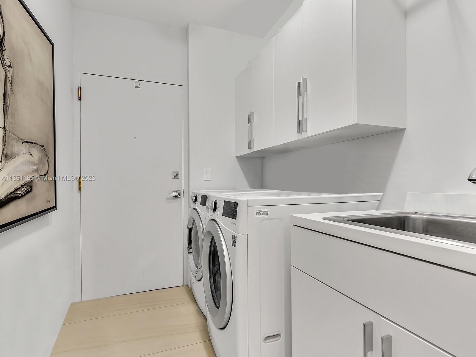 THE PALACE AT BAL HARBOUR - Residential