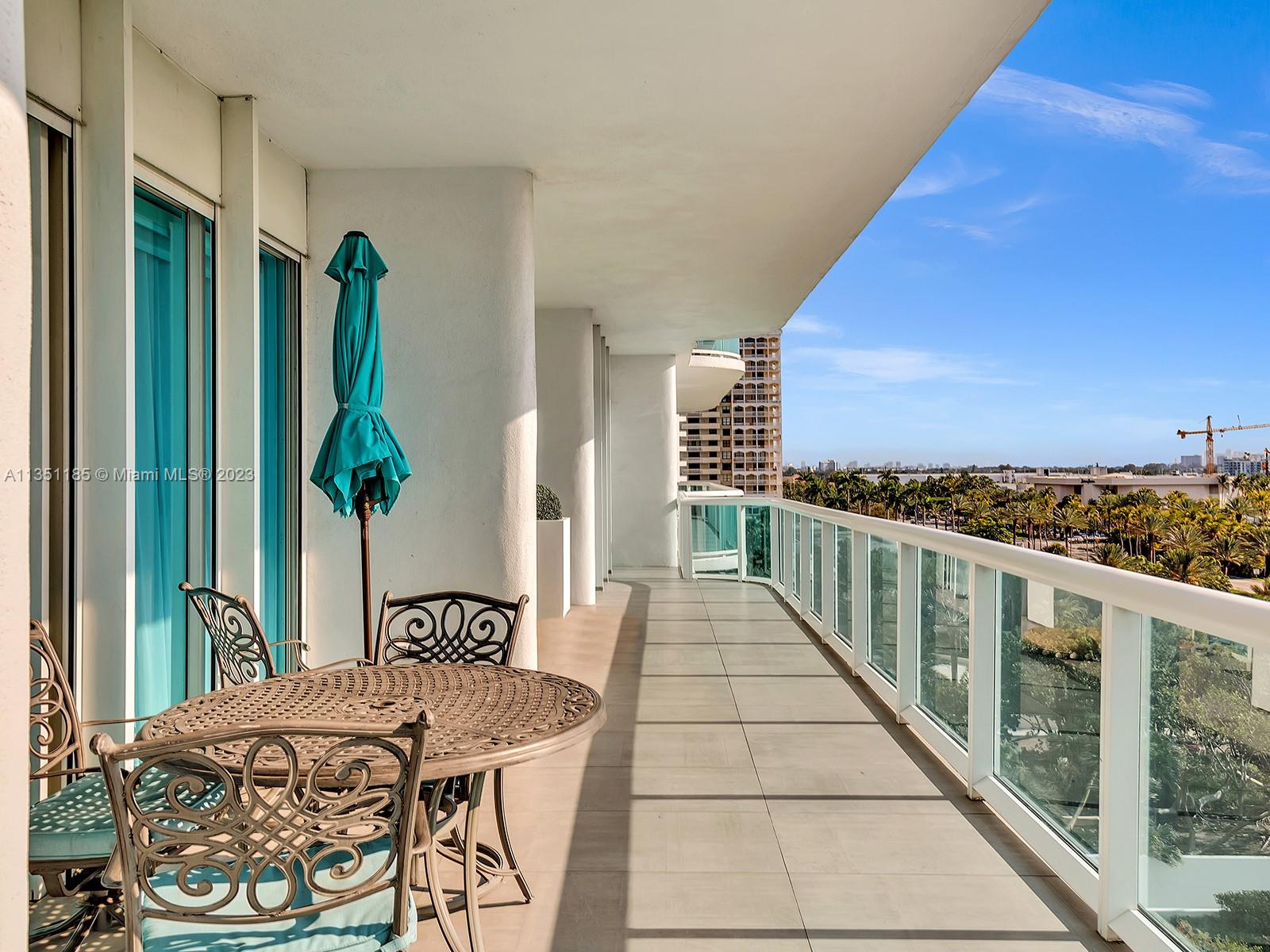 THE PALACE AT BAL HARBOUR - Residential