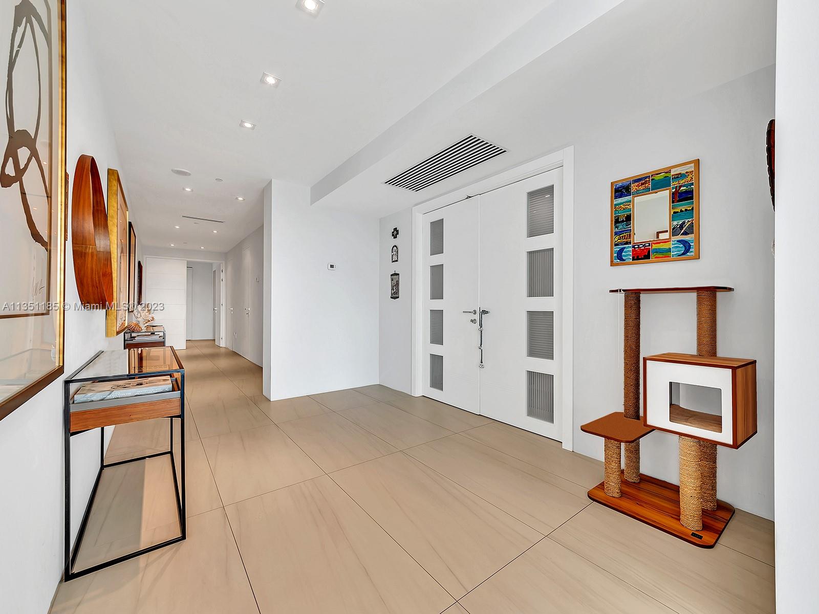 THE PALACE AT BAL HARBOUR - Residential