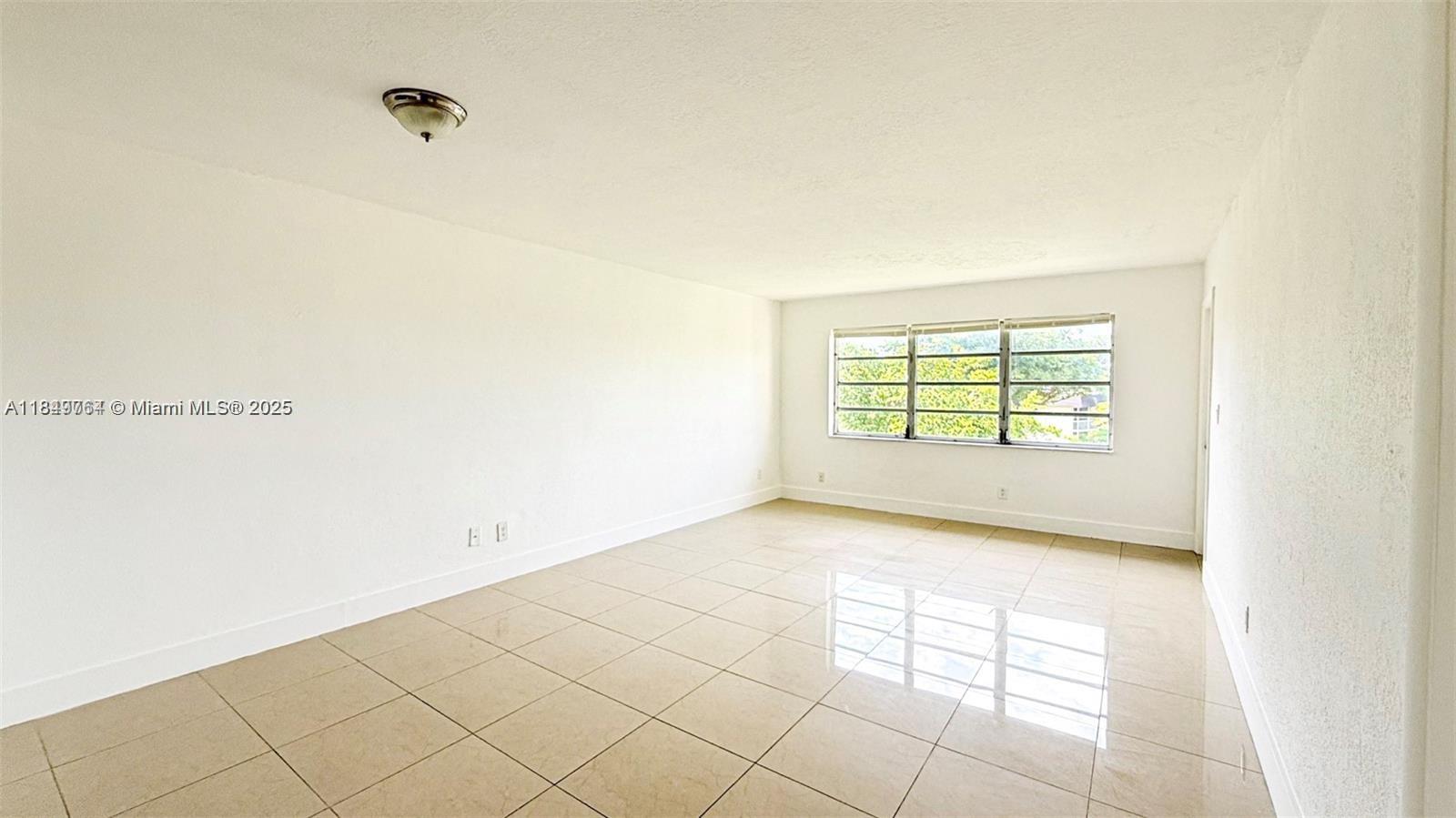 SIXTH HORIZONS CONDO - Residential