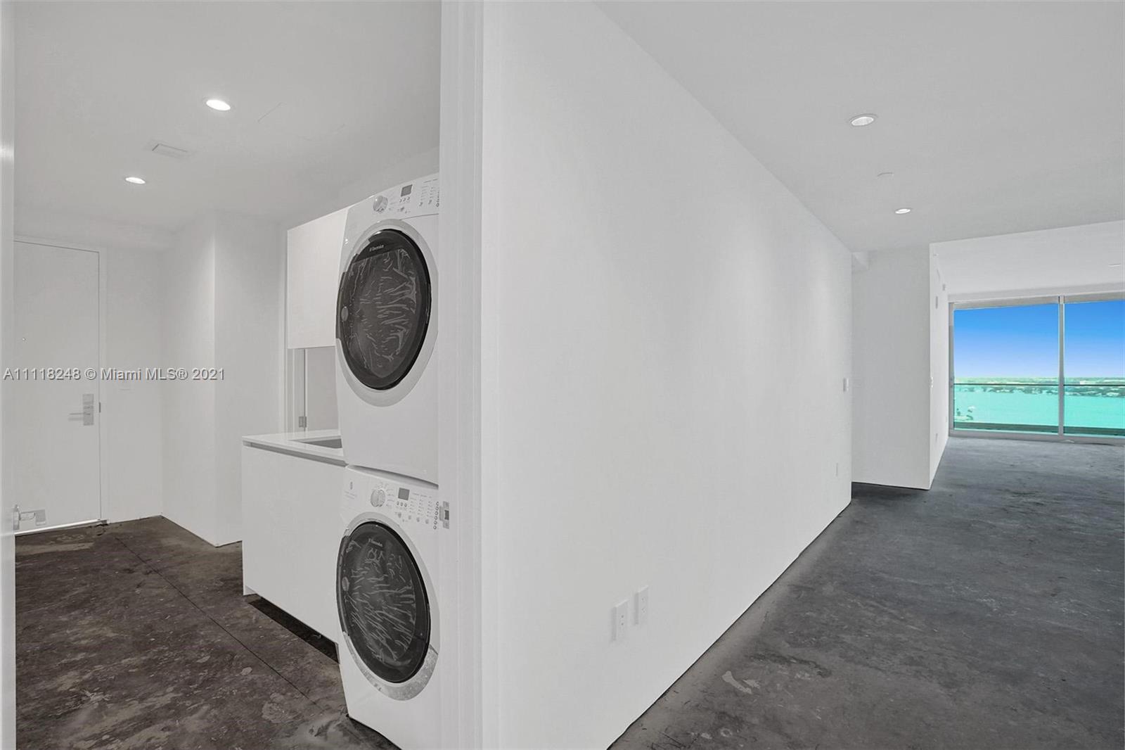 OCEANA BAL HARBOUR CONDO - Residential