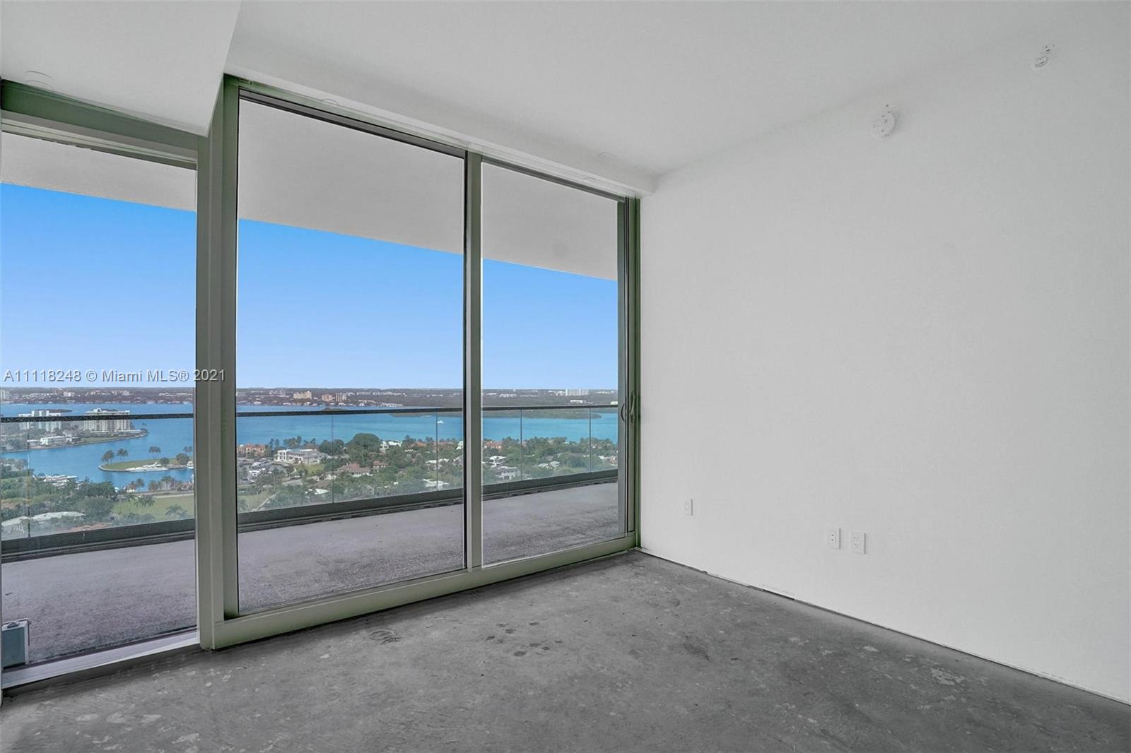 OCEANA BAL HARBOUR CONDO - Residential