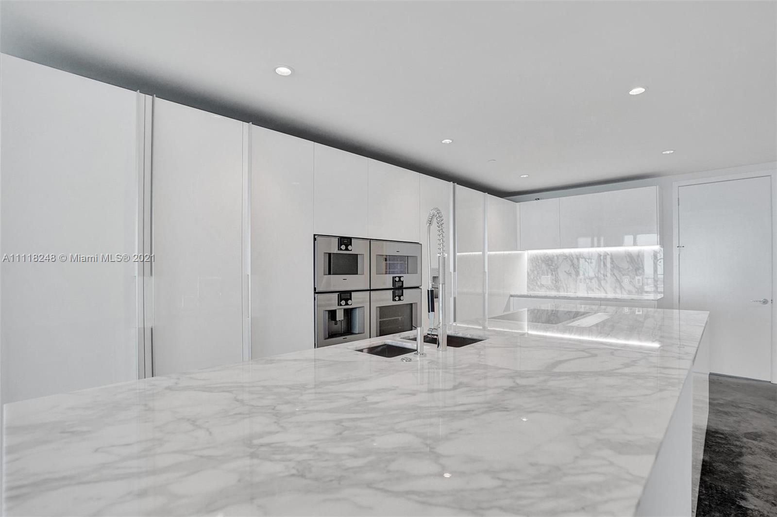 OCEANA BAL HARBOUR CONDO - Residential