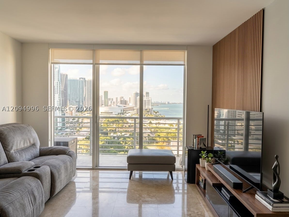 325 S Biscayne Blvd 2722